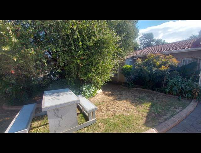 3 BEDROOM HOUSE FOR SALE IN FREEWAY PARK